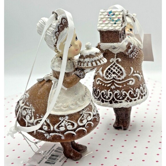 The Holiday Aisle Baking Santa & Mrs Clause Gingerbread Christmas Ornament Set - Picture 7 of 16